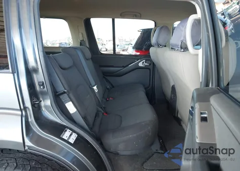 2005 Nissan Pathfinder Xe from USA, damaged, VIN 5N1AR18W05C773061